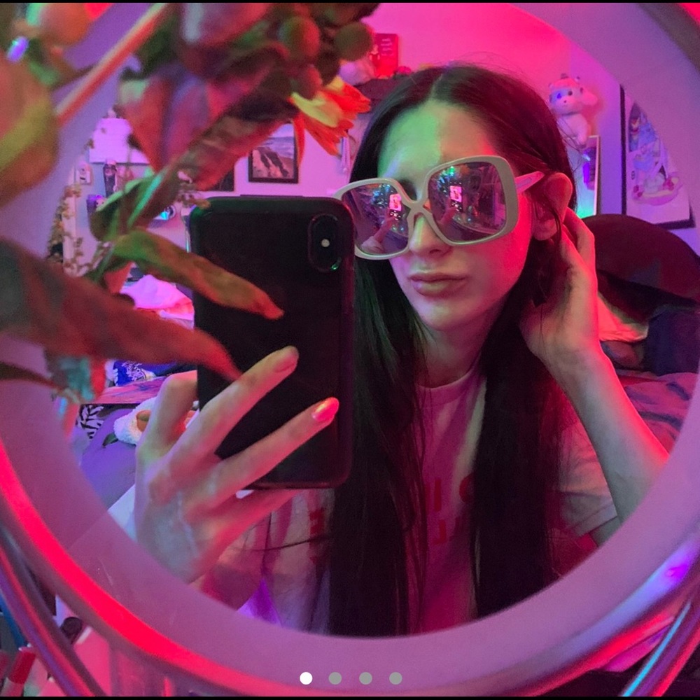 NWOT Karen walker pastel pink giant sunglasses